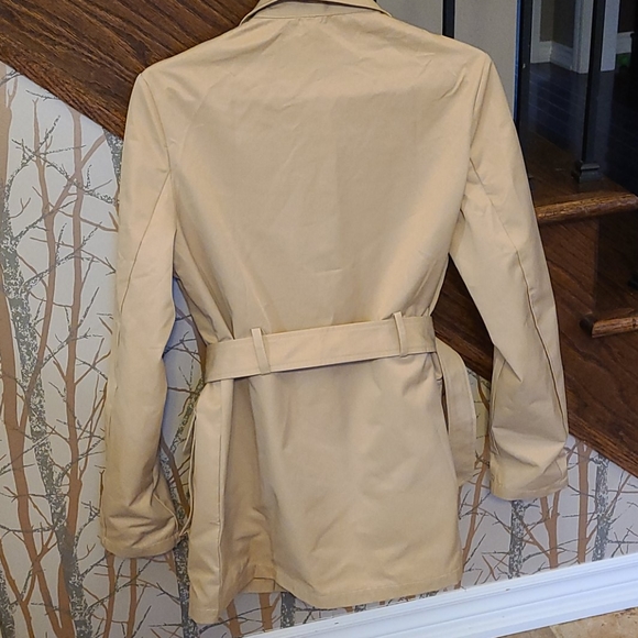 NWOT Coat - Picture 2 of 4
